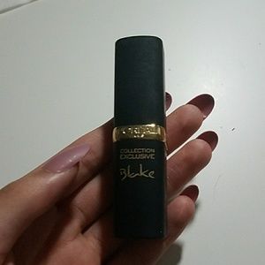 A L'Oreal collection exclusive Blake Lively lipsti